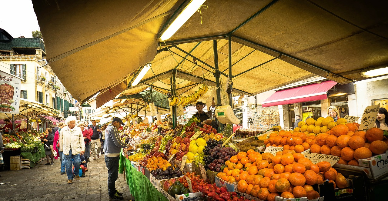 vegetable-market-337971_1280