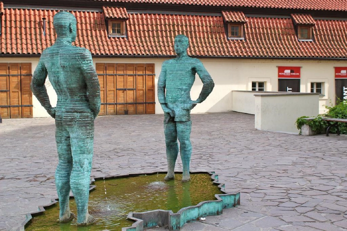 David Cernys Piss Sculpture Prague