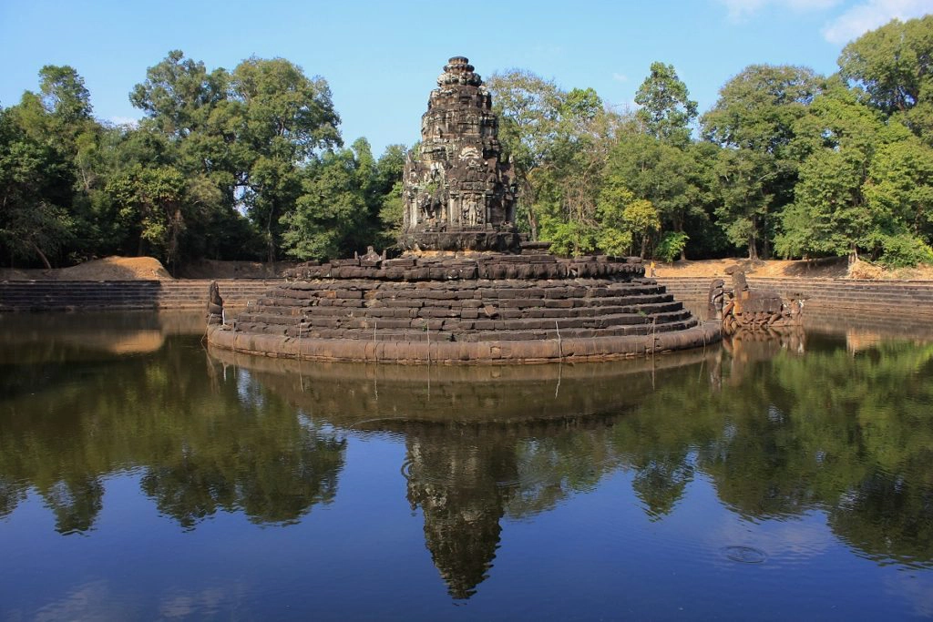 prasat-neak-pean-2